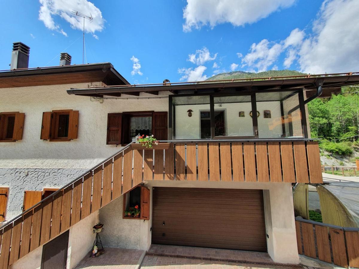 Spazioso Appartamento Nel Cuore Delle Dolomiti Presenaio Exterior photo